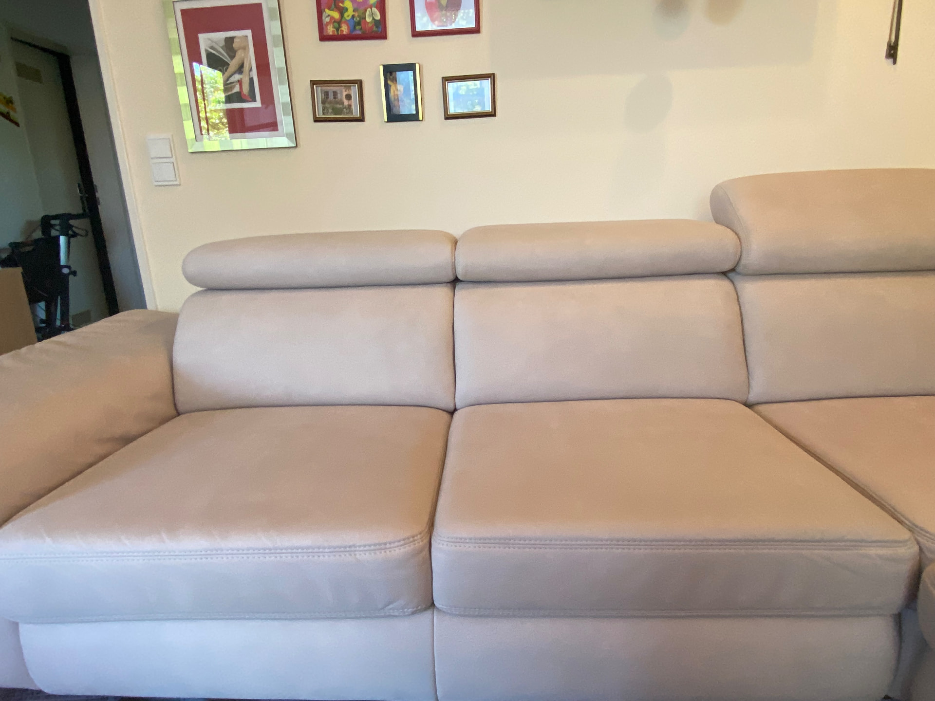 Couchgarnitur beige · München nachher