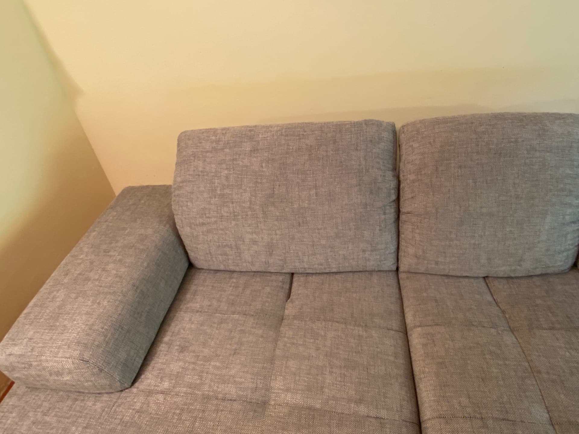 Ecksofa graubraun · München nachher