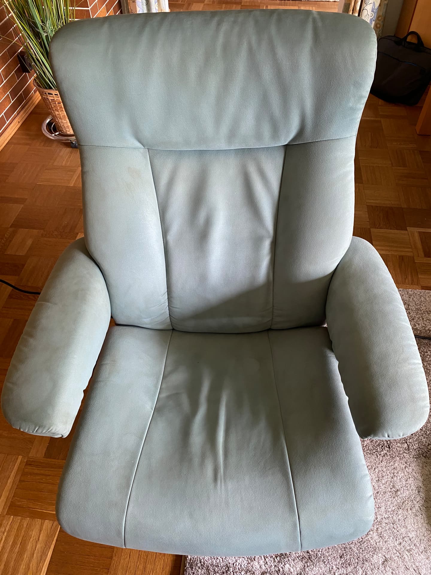 Relaxsessel Alcantara mint · Bayern vorher